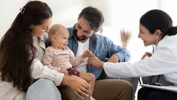 What Is The Difference Between Family Practice And Internal Medicine?